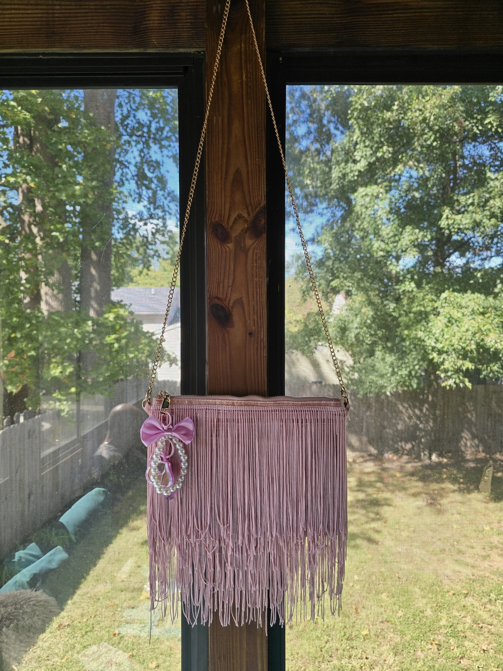 Pink Fringe Convertible Crossbody to Wristket Purse with Pearl Bag Charm - Picture 4 of 11